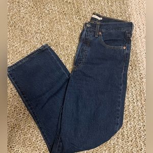 Levi’s Ribcage Straight Ankle Dark Wash Jeans (SZ 27) worn twice!
